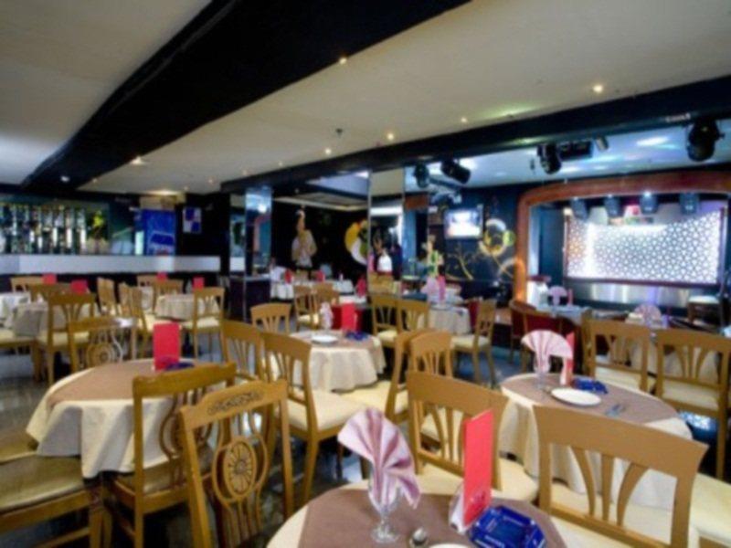 Fortune Karama Hotel Dubai Restaurant photo